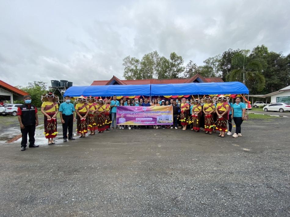 เทศบาลขามป้อม อำเภอเขมราฐ จังหวัดอุบลราชธานี  ศึกษาดูงานด้านการพัฒนากลุ่มอาชีพ และการบริหารจัดการองค์กรที่ดี ของเทศบาลตำบลนาจาน อำเภอนาเยีย จังหวัดอุบลราชธานี