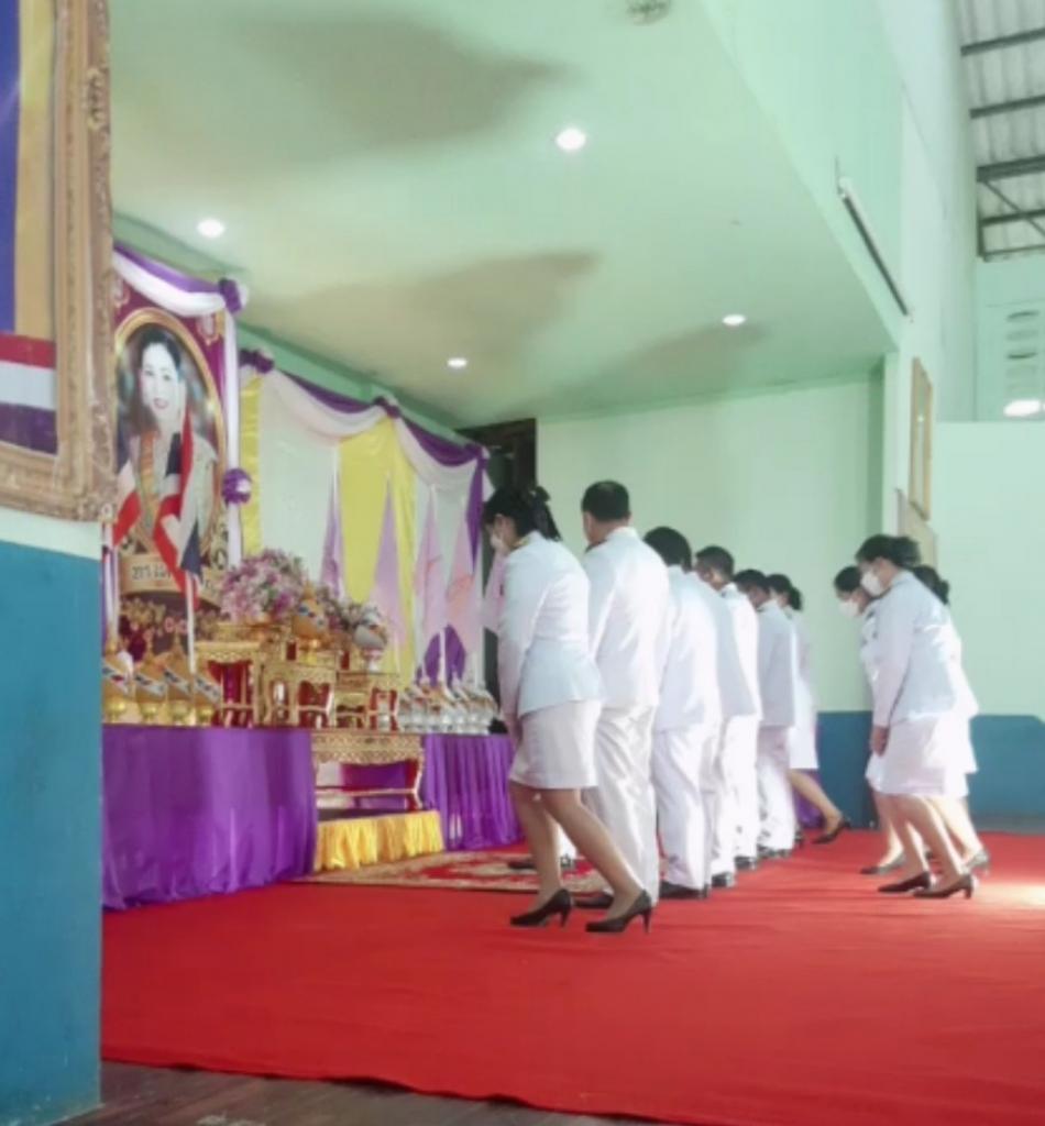 กิจกรรมเฉลิมพระเกียรติสมเด็จพระนางเจ้าฯ พระบรมราชินี เนื่องในโอกาสวันเฉลิมพระชนมพรรษา 3 มิถุนายน 2565 (ร่วมพิธีถวายเครื่องราชสักการะ วางพานพุ่ม และถวายพระพรชัยมงคล)